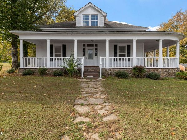 309 Englewood Avenue, Englewood, TN 37329