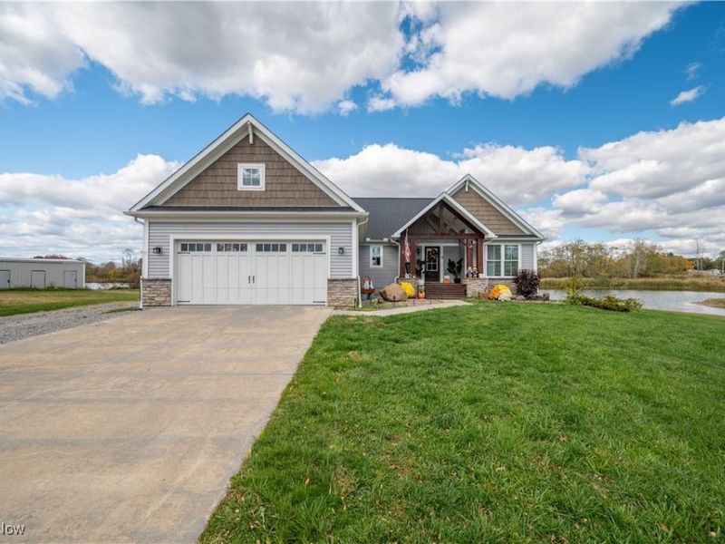 520 S Newton Falls Road, Diamond, OH 44412 Photo 1