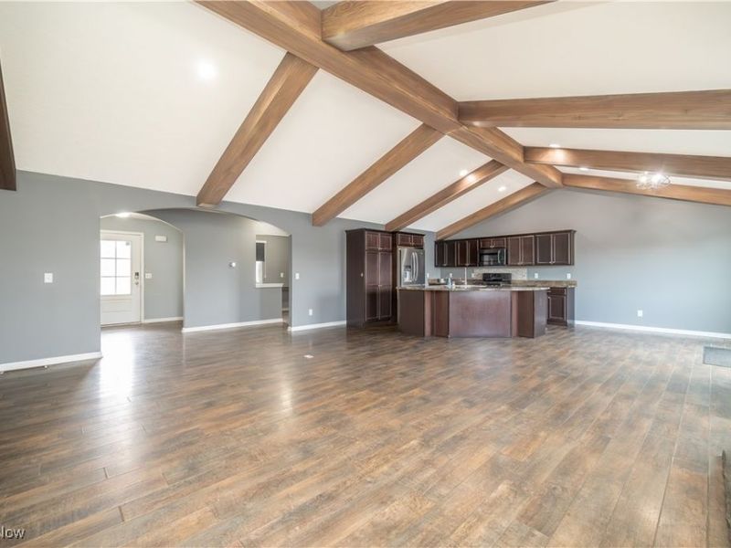 520 S Newton Falls Road, Diamond, OH 44412 Photo 10