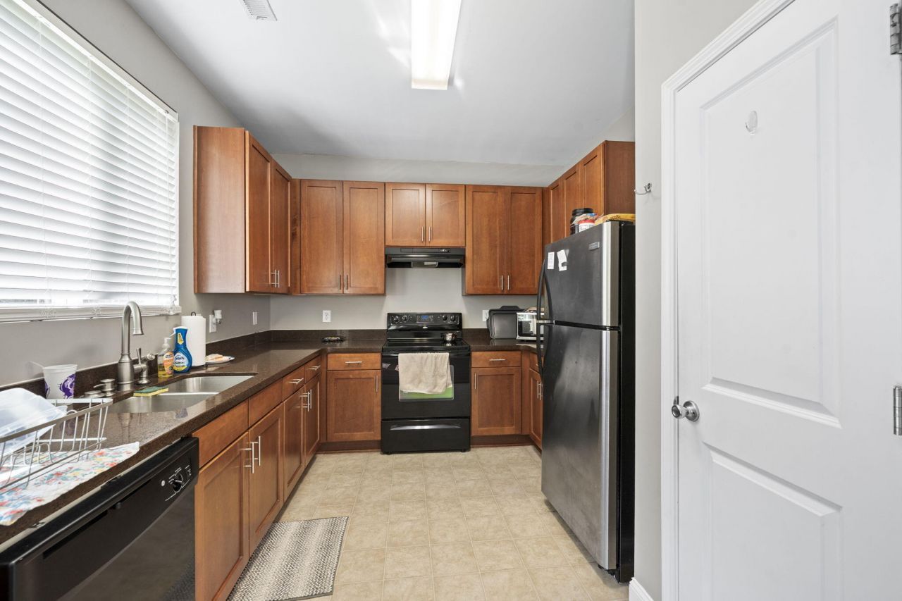 8827 Kellum Drive Photo 9