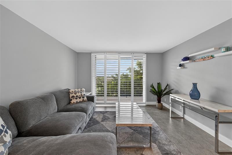 1800 N Andrews Avenue, Unit 6H, Fort Lauderdale, FL 33311 Photo