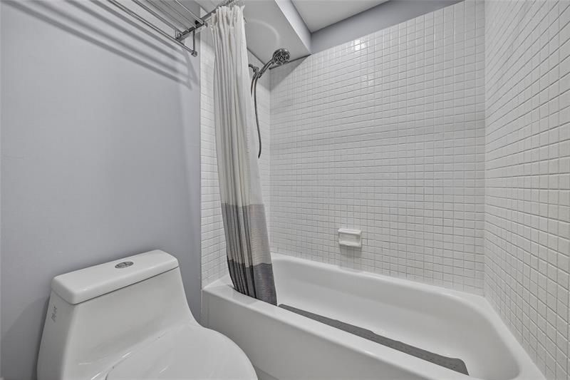 1800 N Andrews Avenue, Unit 6H, Fort Lauderdale, FL 33311 Photo