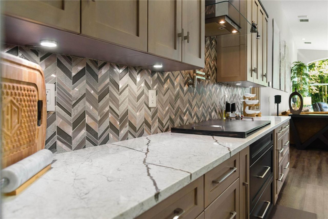 2151 Diamond Court, Oldsmar, FL 34677 Photo