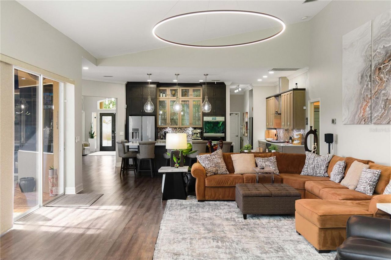 2151 Diamond Court, Oldsmar, FL 34677 Photo