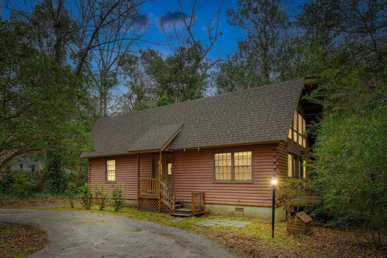 415 W Carolina Avenue Photo 4