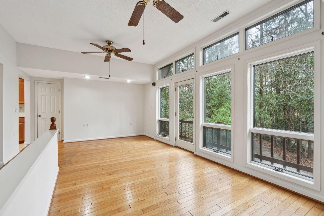 415 W Carolina Avenue Photo 57