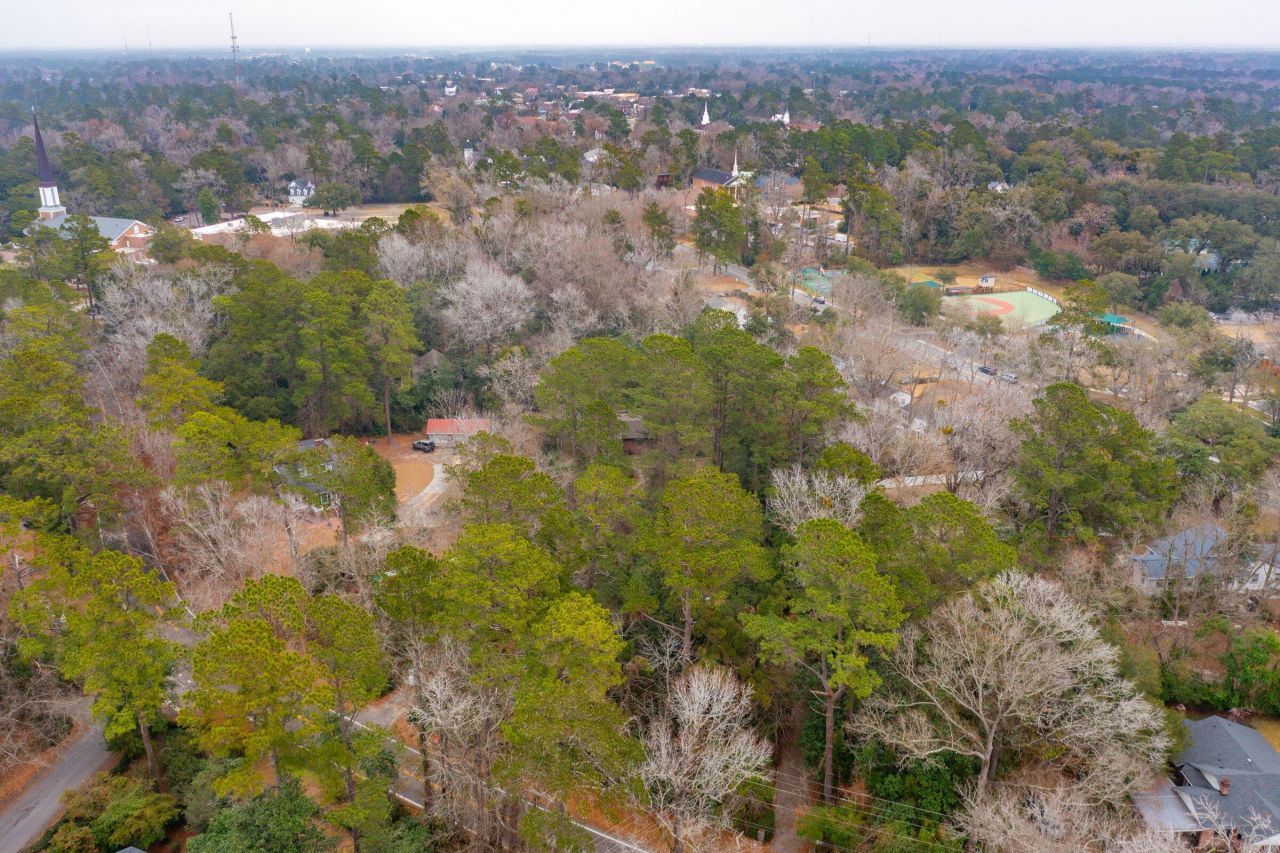 415 W Carolina Avenue Photo 75