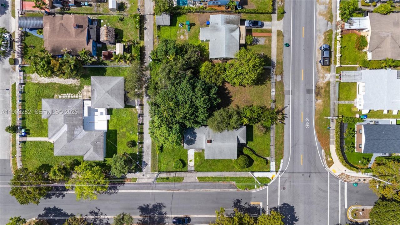 500 NW 46th St, Miami, FL 33127 Photo