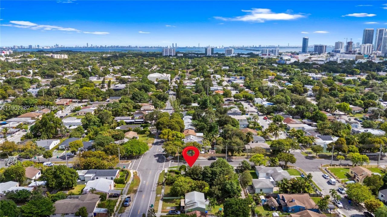 500 NW 46th St, Miami, FL 33127 Photo