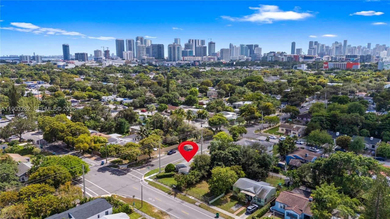 500 NW 46th St, Miami, FL 33127 Photo