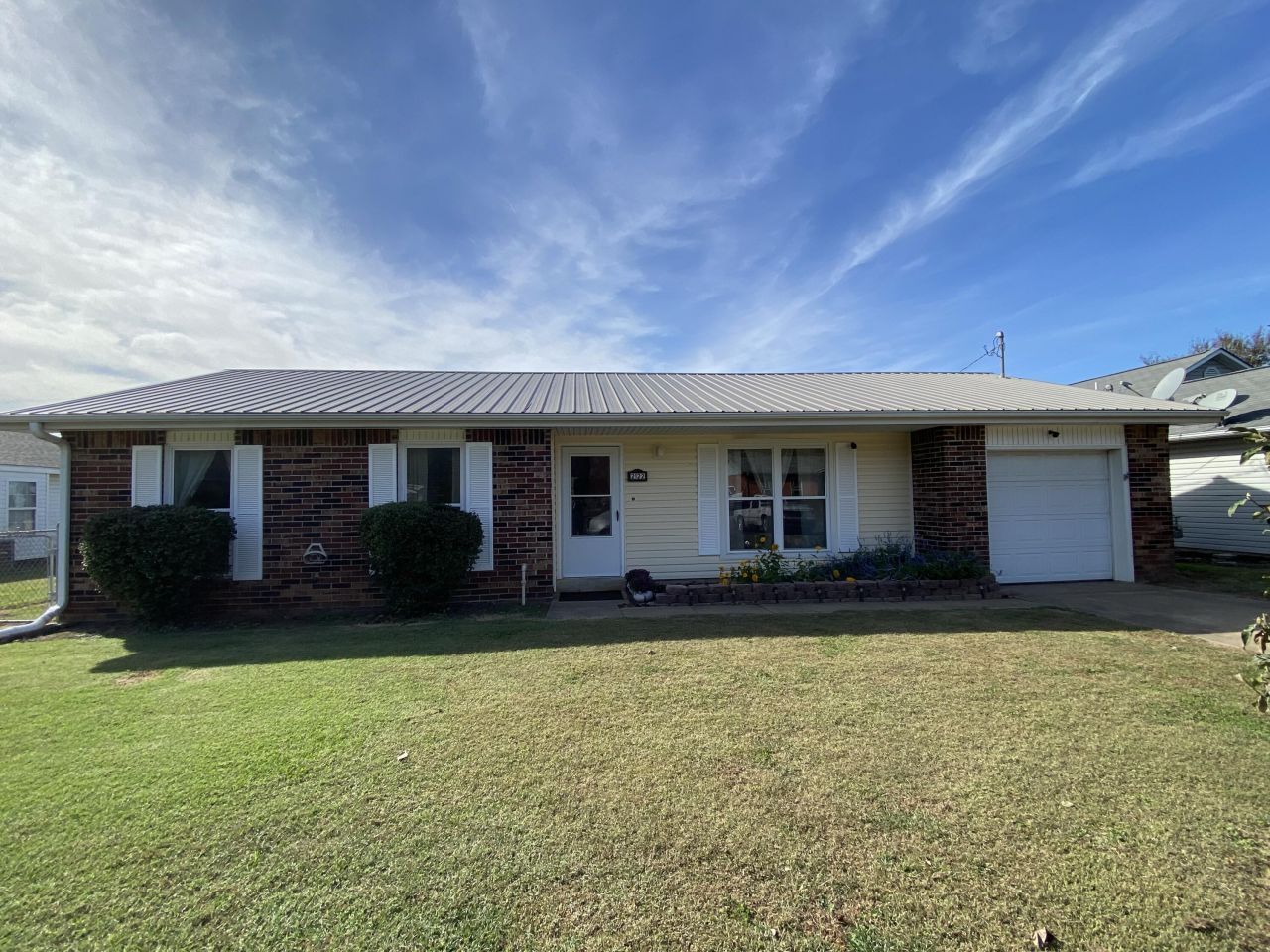 2122 P Street SW Miami, OK 74354