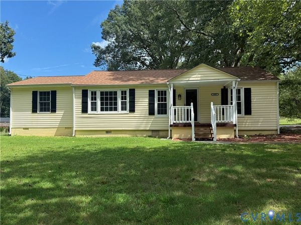 14807 Spruce Avenue, Chester, VA 23836