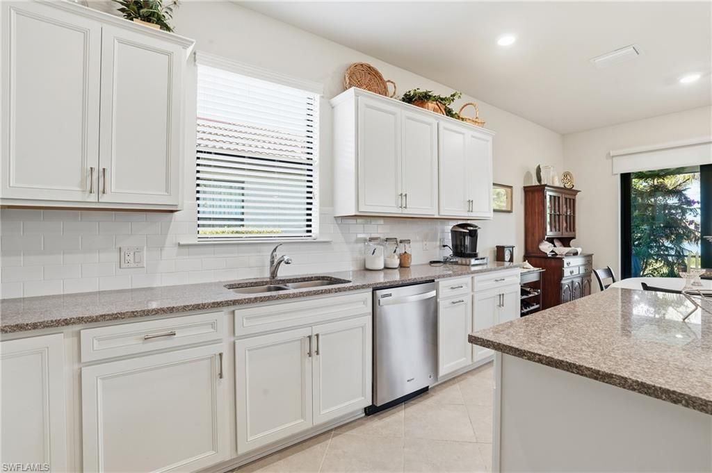 16083 Mistflower Dr, Alva, FL 33920 Photo