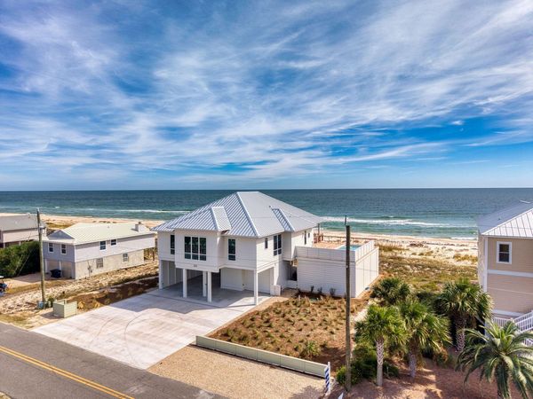 424 E Gorrie Drive, St. George Island, FL 32328