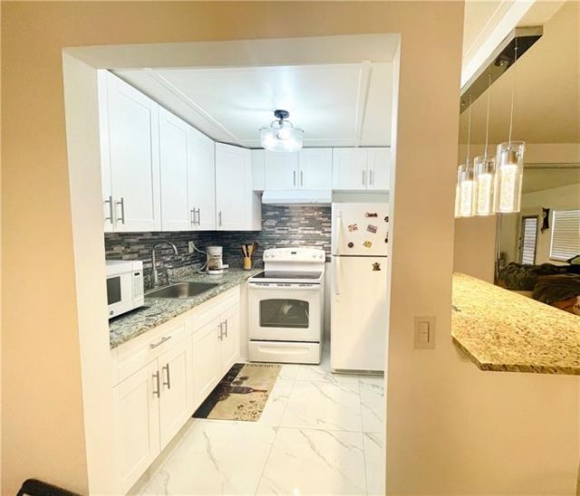 446 Fanshaw K, Unit 446, Boca Raton, FL 33434 Photo