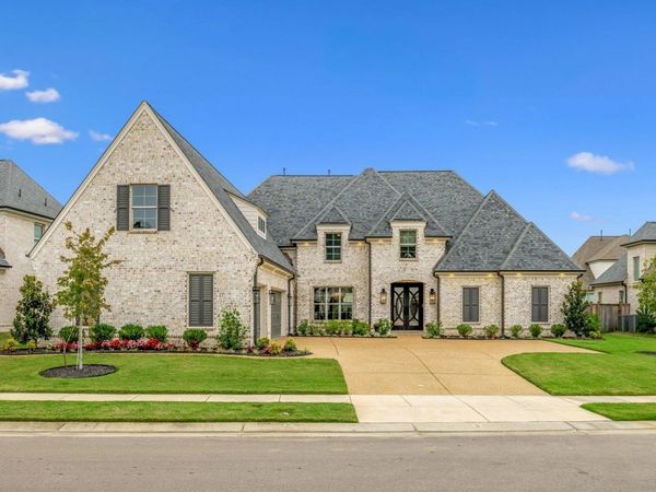 262 BECKHAM DR, Collierville, TN 38017