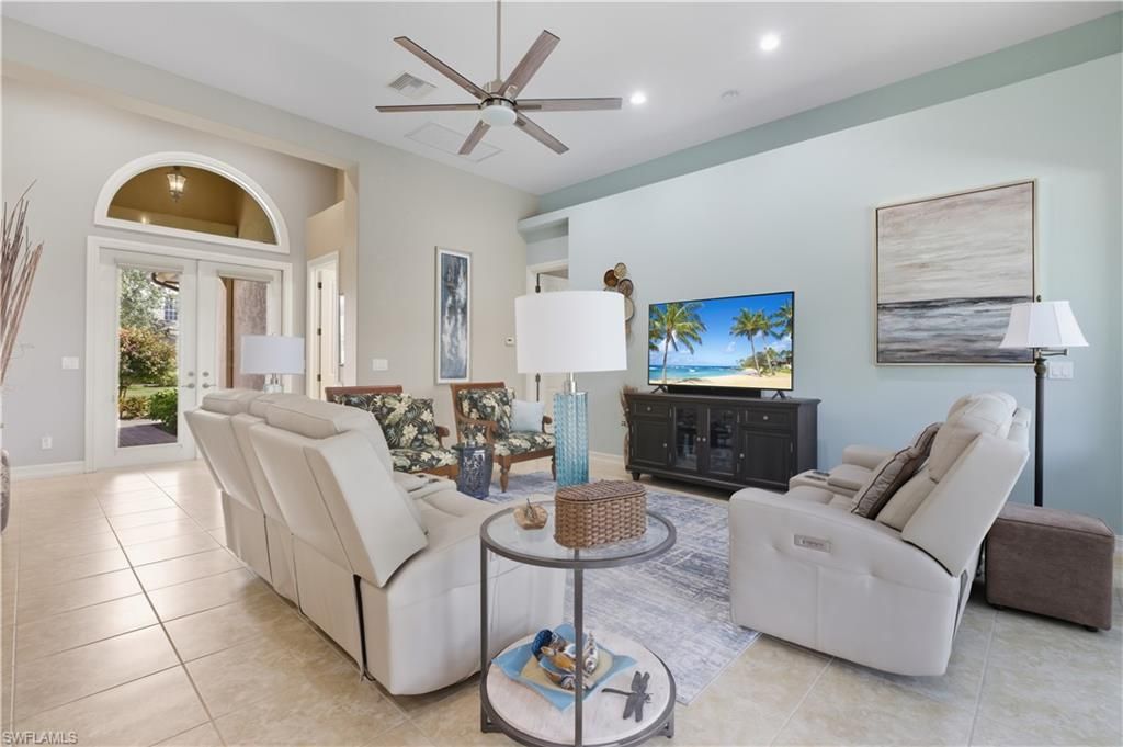 6097 Dogleg Dr, Naples, FL 34113 Photo