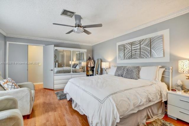 10026 NW 52nd Ter, Doral, FL 33178 Photo