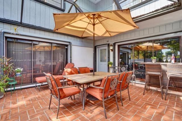 10026 NW 52nd Ter, Doral, FL 33178 Photo