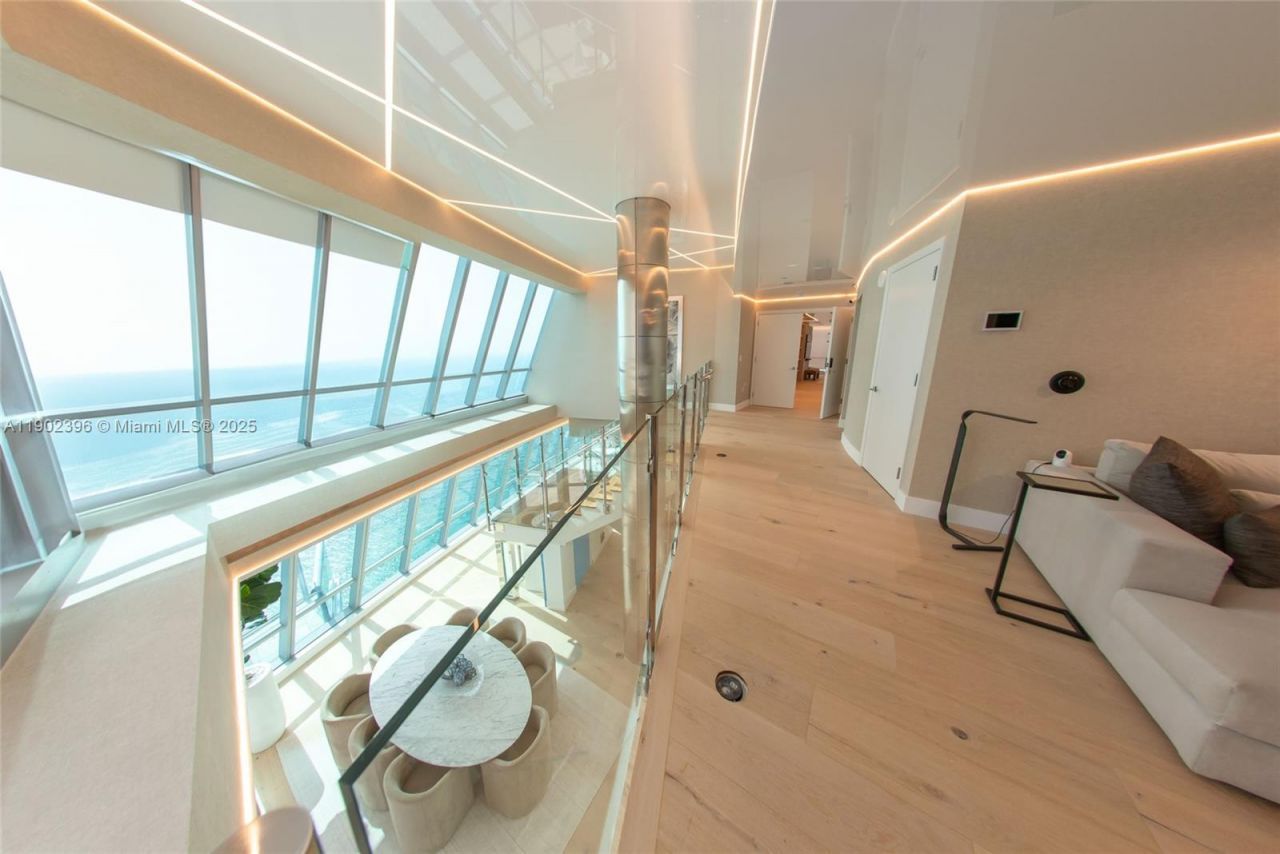 17121 Collins Ave, Unit 4803, Sunny Isles Beach, FL 33160 Photo