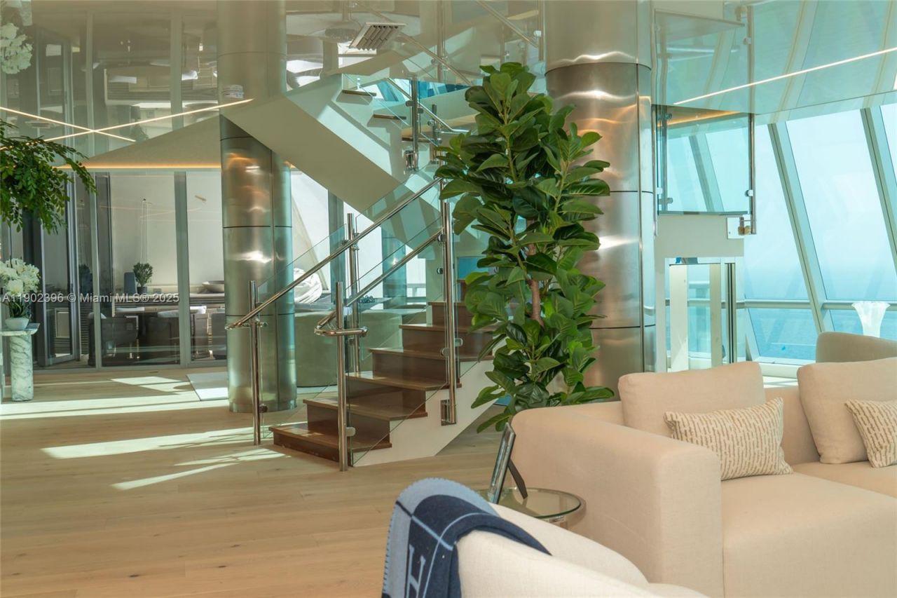 17121 Collins Ave, Unit 4803, Sunny Isles Beach, FL 33160 Photo