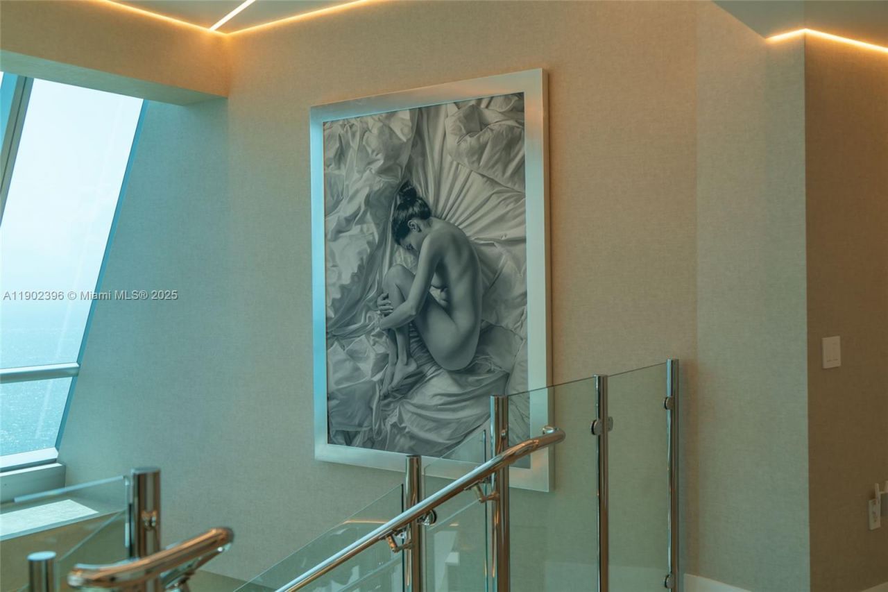 17121 Collins Ave, Unit 4803, Sunny Isles Beach, FL 33160 Photo