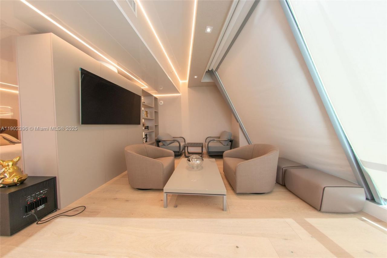 17121 Collins Ave, Unit 4803, Sunny Isles Beach, FL 33160 Photo