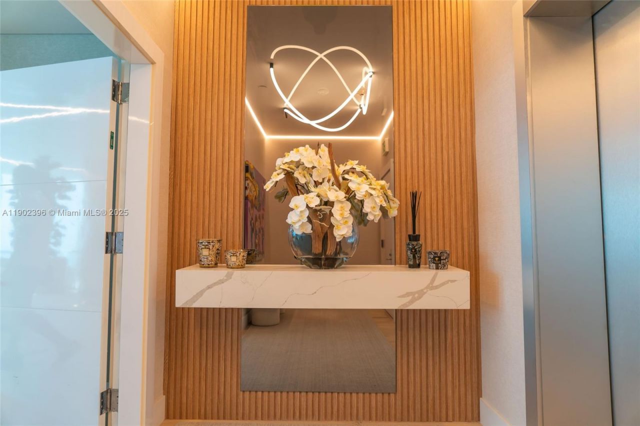 17121 Collins Ave, Unit 4803, Sunny Isles Beach, FL 33160 Photo