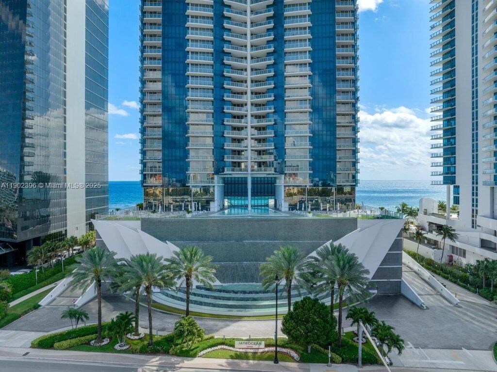 17121 Collins Ave, Unit 4803, Sunny Isles Beach, FL 33160 Photo