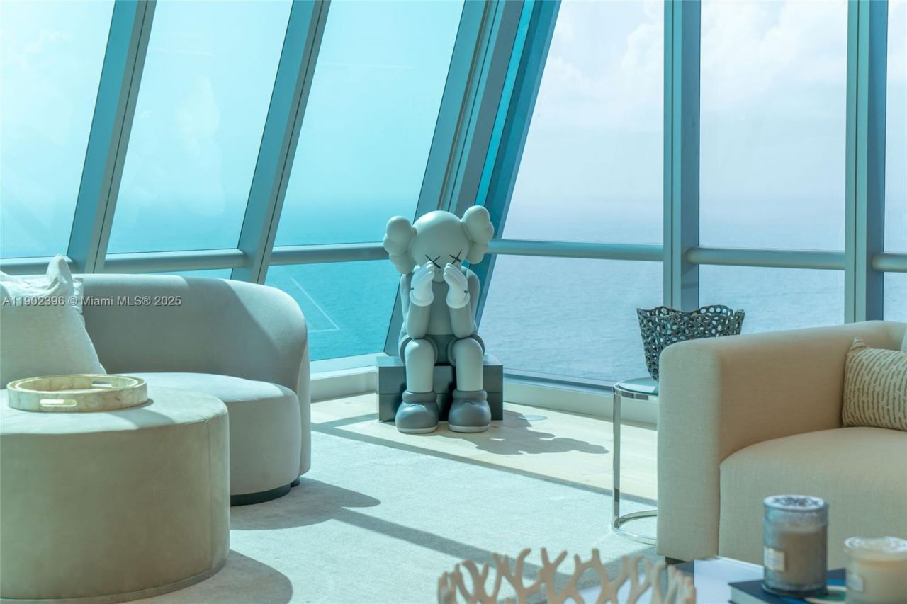 17121 Collins Ave, Unit 4803, Sunny Isles Beach, FL 33160 Photo