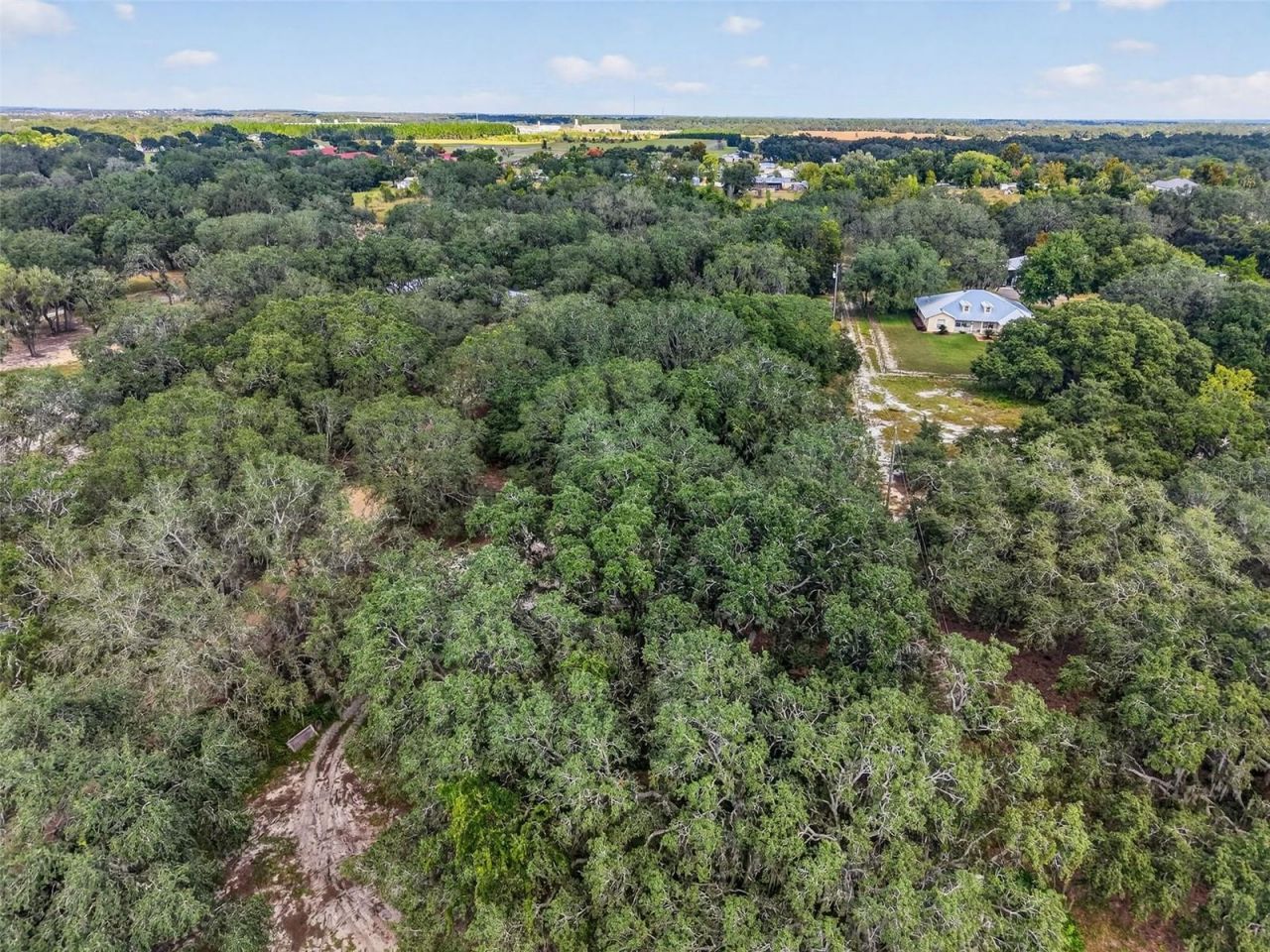 Gan Eden Drive, Astatula, FL 34705 Photo