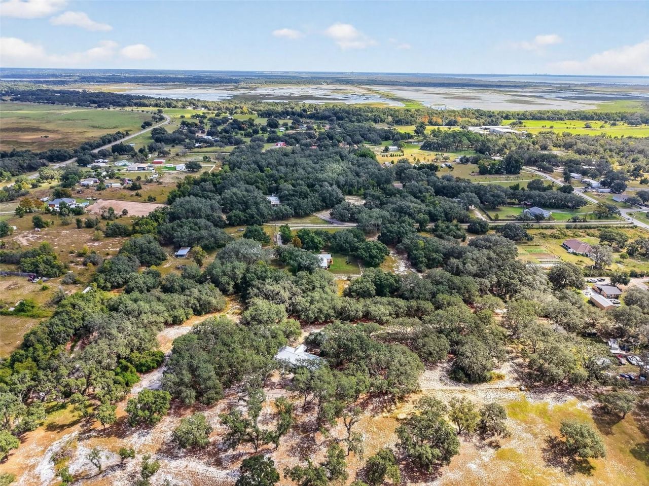 Gan Eden Drive, Astatula, FL 34705 Photo
