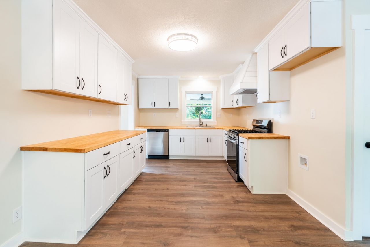 1106 Ruth Landolina Drive Photo 6