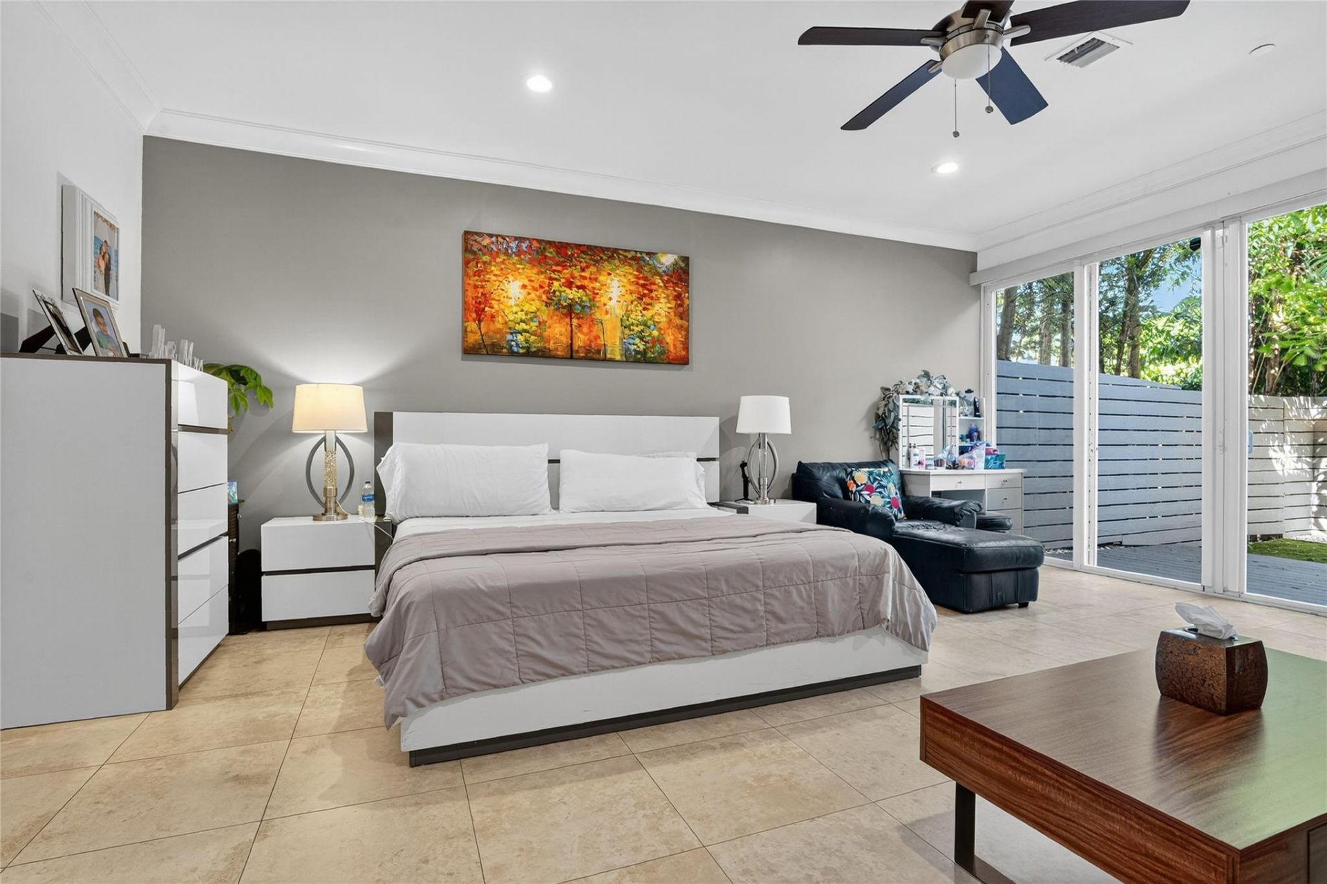 822 NE 19th Avenue, Unit 822, Fort Lauderdale, FL 33304 Photo