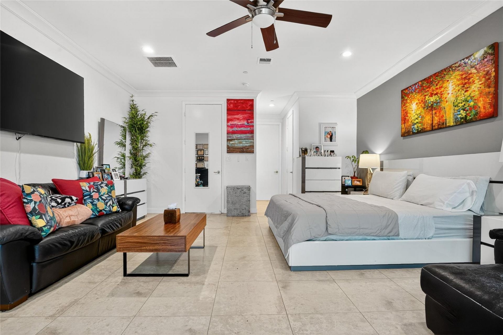 822 NE 19th Avenue, Unit 822, Fort Lauderdale, FL 33304 Photo