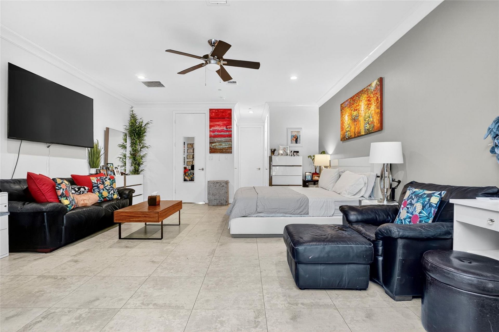 822 NE 19th Avenue, Unit 822, Fort Lauderdale, FL 33304 Photo