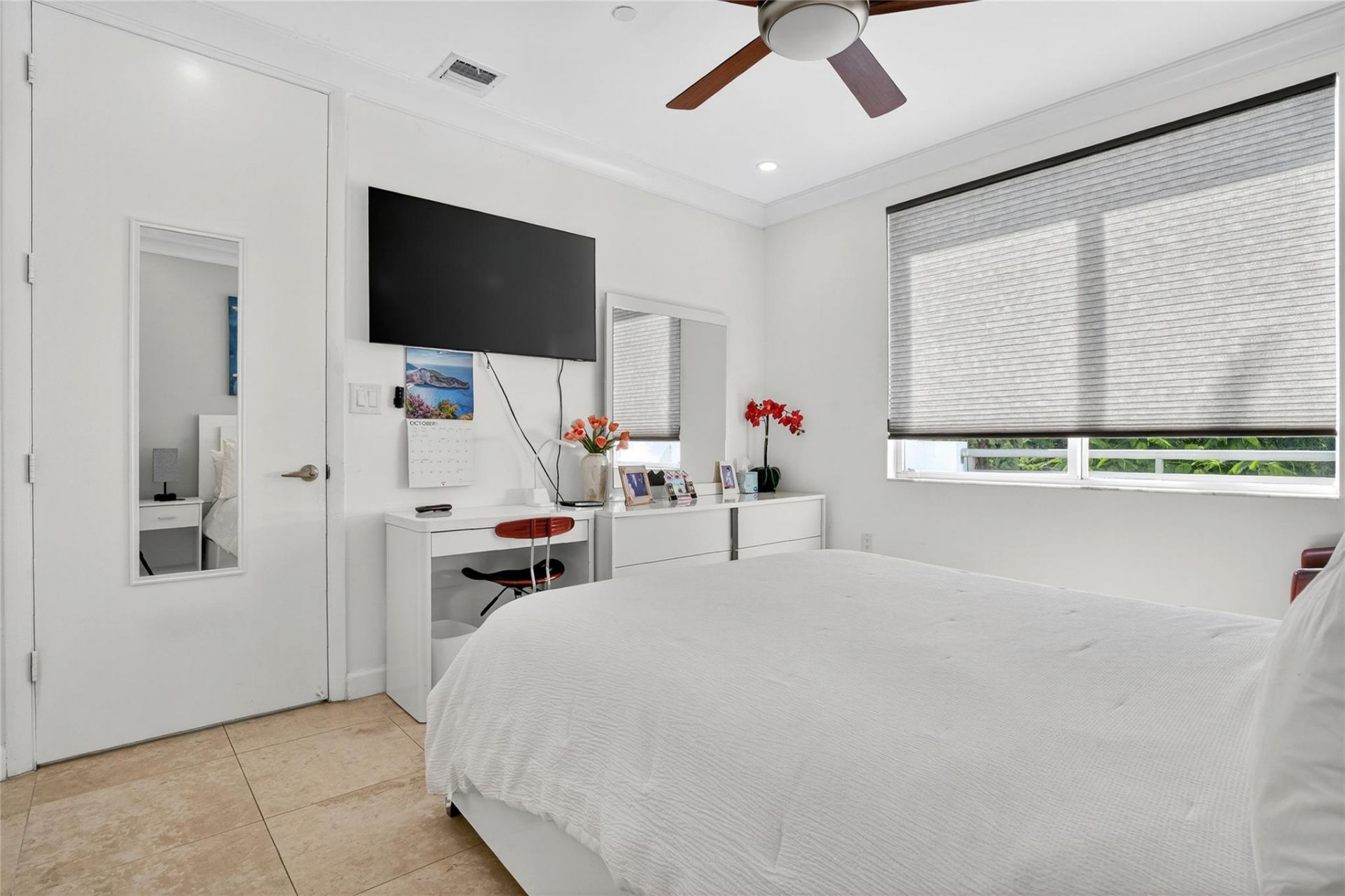 822 NE 19th Avenue, Unit 822, Fort Lauderdale, FL 33304 Photo