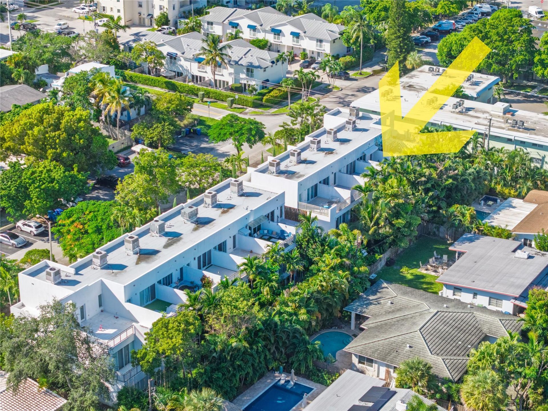 822 NE 19th Avenue, Unit 822, Fort Lauderdale, FL 33304 Photo