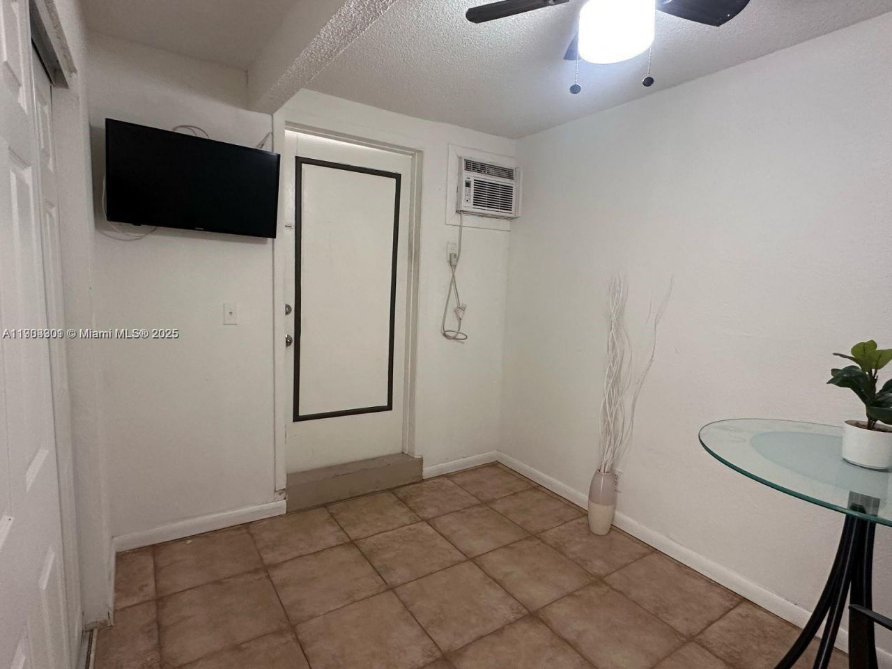 Please Call For Address, Unit 3, Hollywood, FL 33020 Photo