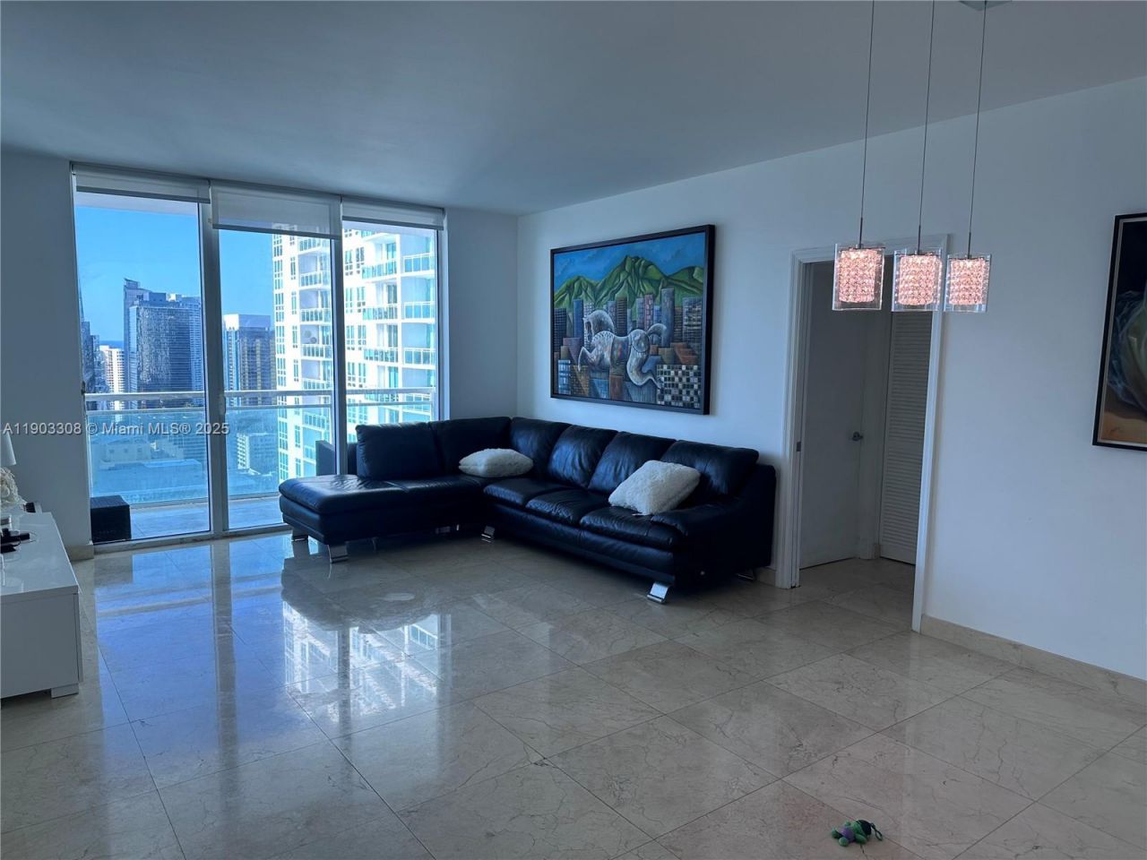 950 Brickell Bay Dr, Unit 3505, Miami, FL 33131 Photo