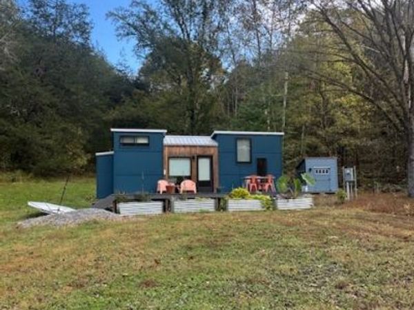 700 Ben Birdwell Ln , Bloomington Springs, TN 38545