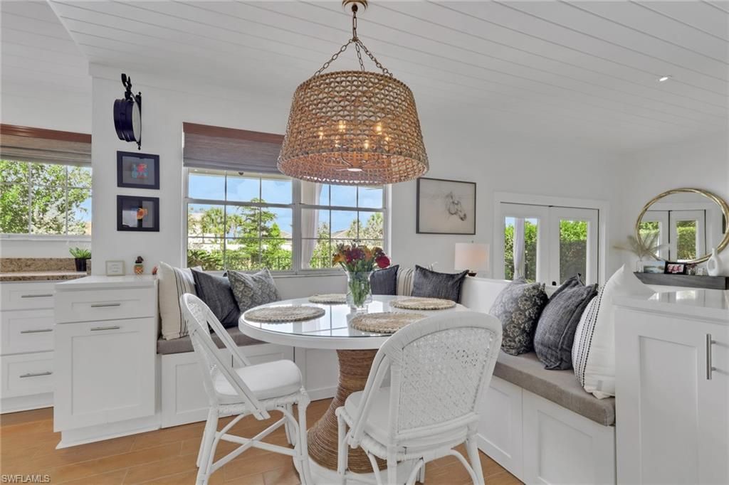 6555 Willow Lake Cir, Fort Myers, FL 33966 Photo
