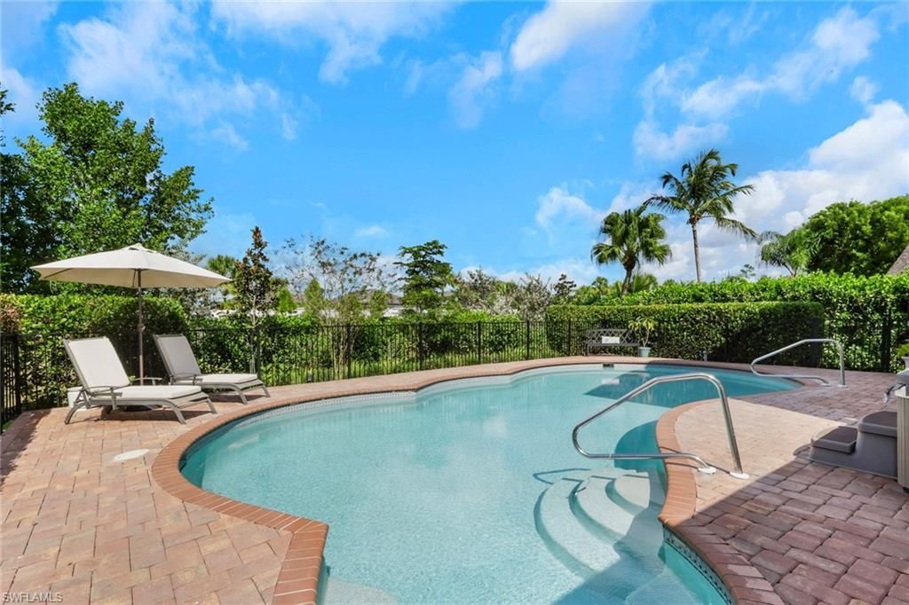 6555 Willow Lake Cir, Fort Myers, FL 33966 Photo