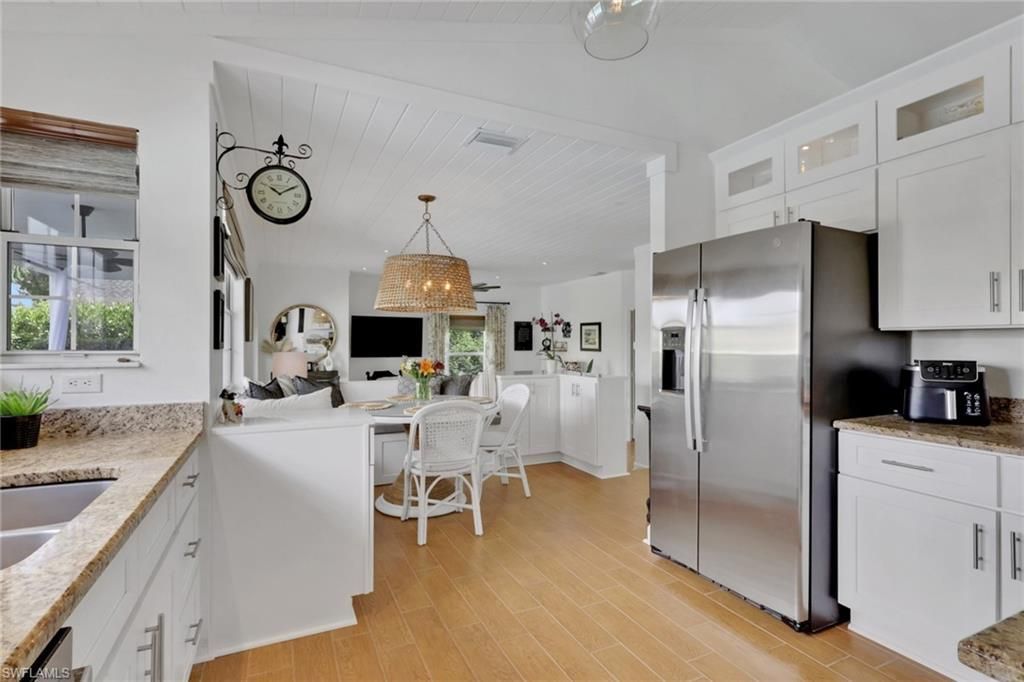 6555 Willow Lake Cir, Fort Myers, FL 33966 Photo
