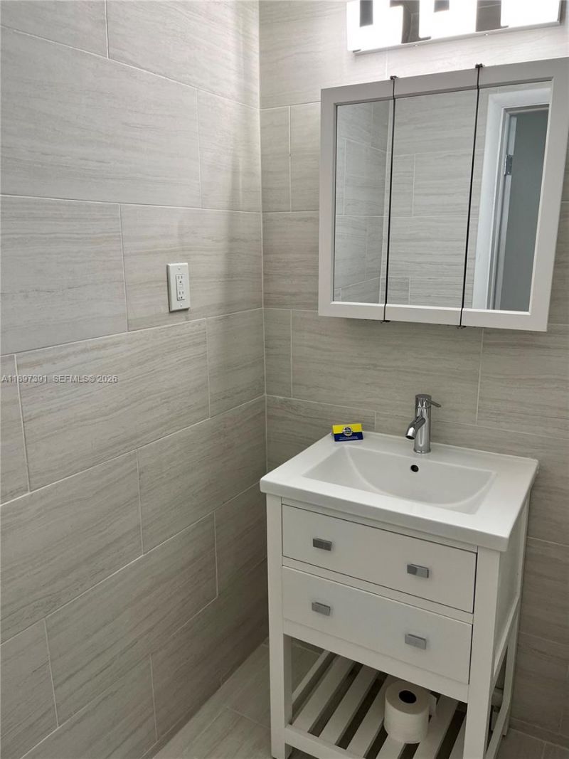 4233 Washington St, Hollywood, FL 33021 Photo