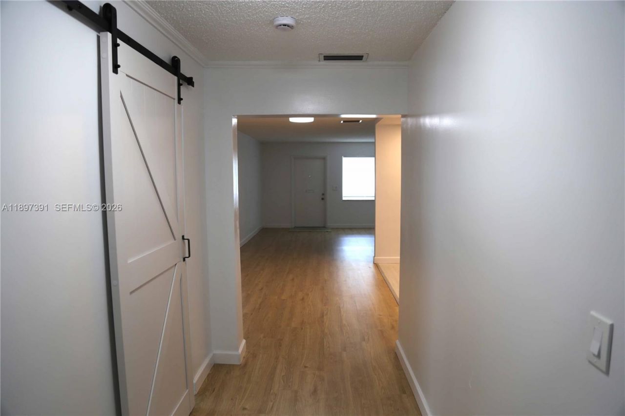 4233 Washington St, Hollywood, FL 33021 Photo