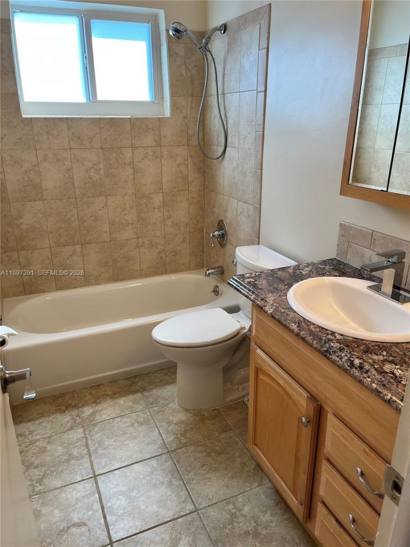 4233 Washington St, Hollywood, FL 33021 Photo