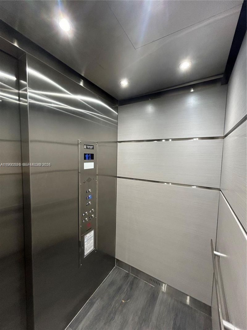 8465 Sunrise Lakes Blvd, Unit 212, Sunrise, FL 33322 Photo