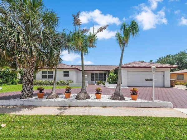 1500 NW 45th St, Pompano Beach, FL 33064