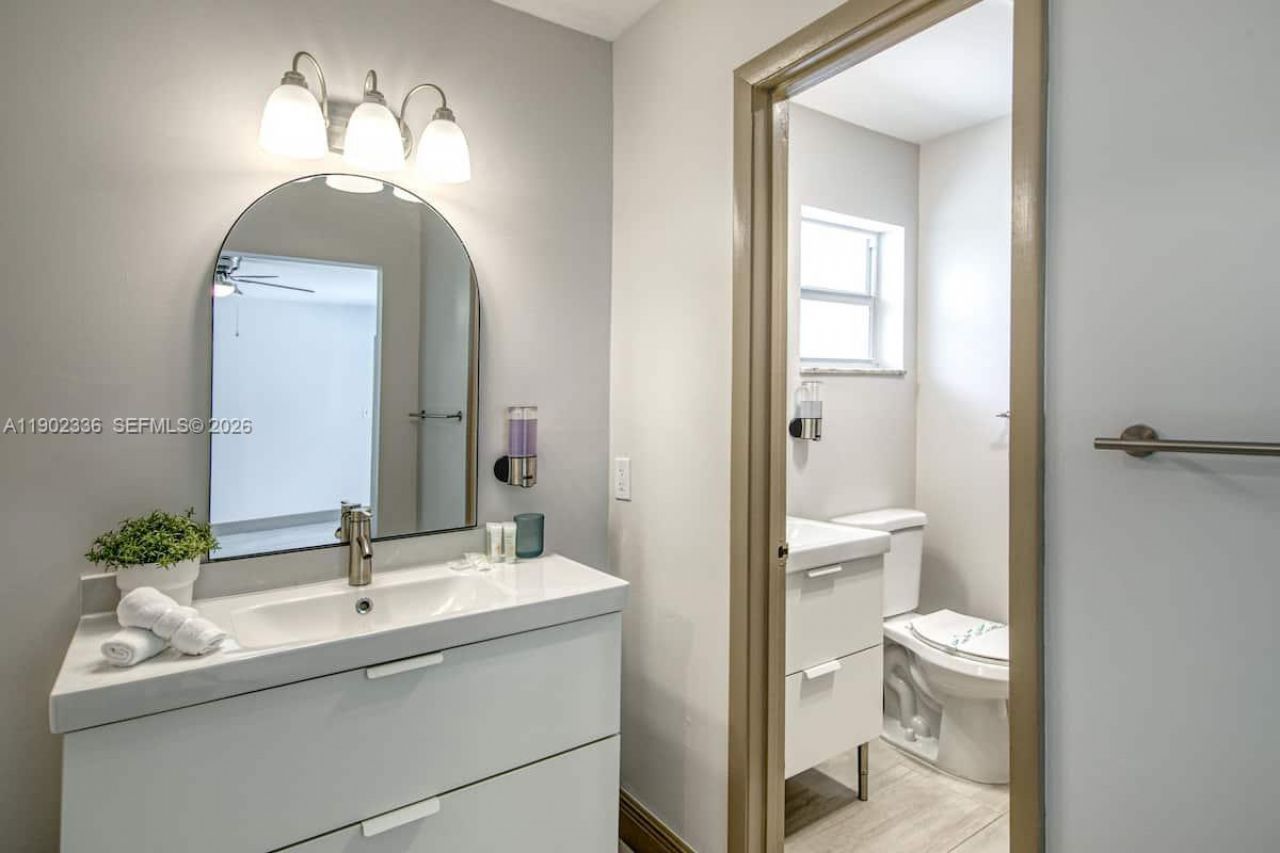 1500 NW 45th St, Pompano Beach, FL 33064 Photo